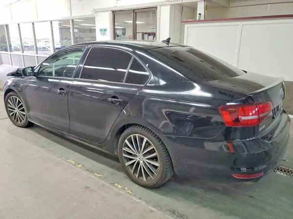 3VWD17AJ9GM266426 2016 VOLKSWAGEN JETTA - Image 2