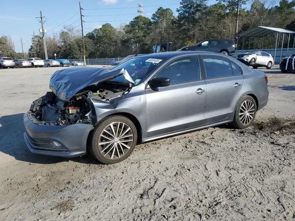 3VWD17AJ9GM267690 2016 VOLKSWAGEN JETTA - Image 1