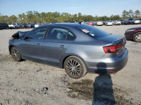 3VWD17AJ9GM267690 2016 VOLKSWAGEN JETTA - Image 2