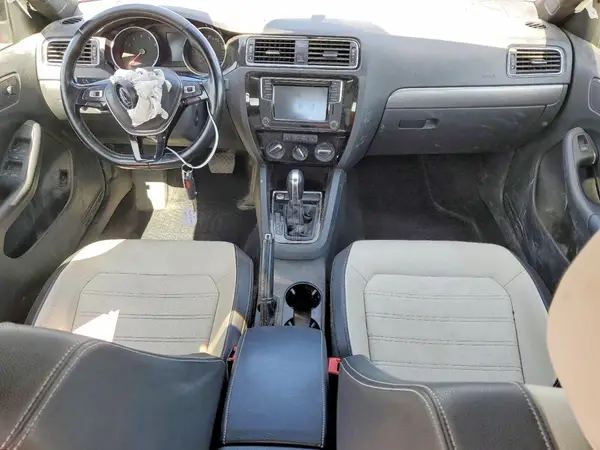 3VWD17AJ9GM289947 2016 VOLKSWAGEN JETTA - Image 8