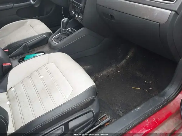 3VWD17AJ9GM303698 2016 VOLKSWAGEN JETTA - Image 8