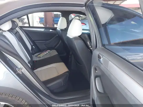 3VWD17AJ9GM308495 2016 VOLKSWAGEN JETTA - Image 8