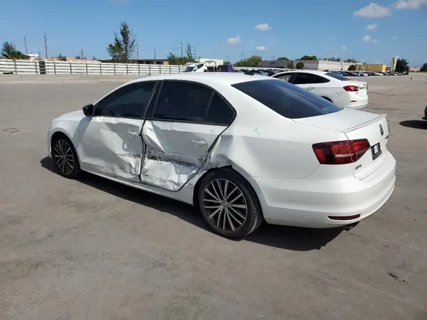 3VWD17AJ9GM386453 2016 VOLKSWAGEN JETTA - Image 2