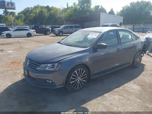 3VWD17AJ9GM394195 2016 VOLKSWAGEN JETTA - Image 2