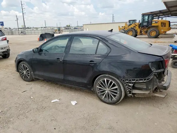3VWD17AJ9GM396982 2016 VOLKSWAGEN JETTA - Image 2