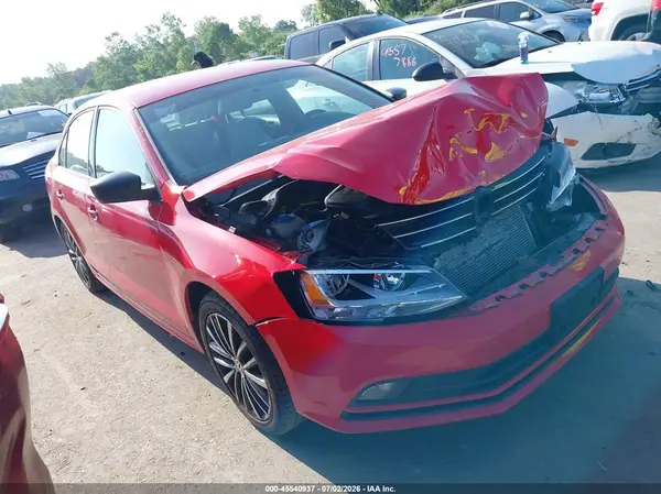 3VWD17AJ9GM403364 2016 VOLKSWAGEN JETTA - Image 1