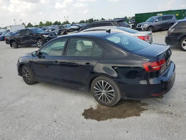 3VWD17AJ9GM406085 2016 VOLKSWAGEN JETTA - Image 2