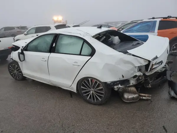 3VWD17AJ9HM303038 2017 VOLKSWAGEN JETTA - Image 2