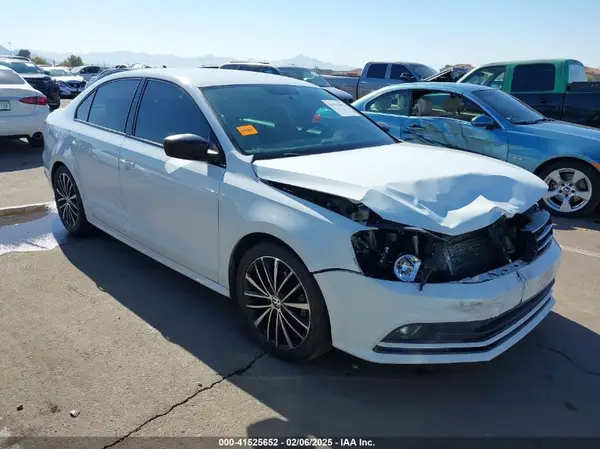 3VWD17AJXGM231412 2016 VOLKSWAGEN JETTA - Image 1