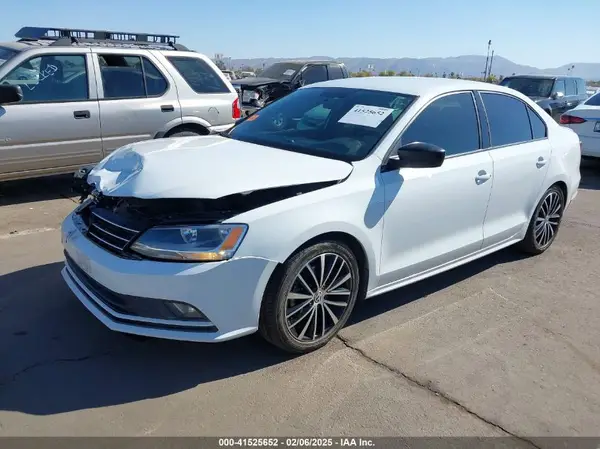 3VWD17AJXGM231412 2016 VOLKSWAGEN JETTA - Image 2