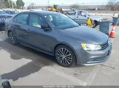 3VWD17AJXGM235590 2016 VOLKSWAGEN JETTA