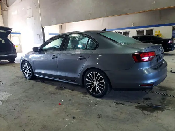 3VWD17AJXGM241647 2016 VOLKSWAGEN JETTA - Image 2