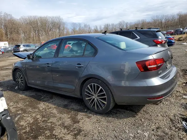 3VWD17AJXGM248470 2016 VOLKSWAGEN JETTA - Image 2