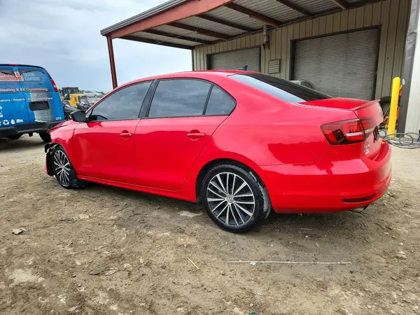 3VWD17AJXGM265950 2016 VOLKSWAGEN JETTA - Image 2