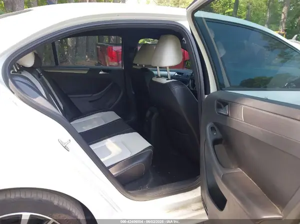 3VWD17AJXGM269982 2016 VOLKSWAGEN JETTA - Image 8
