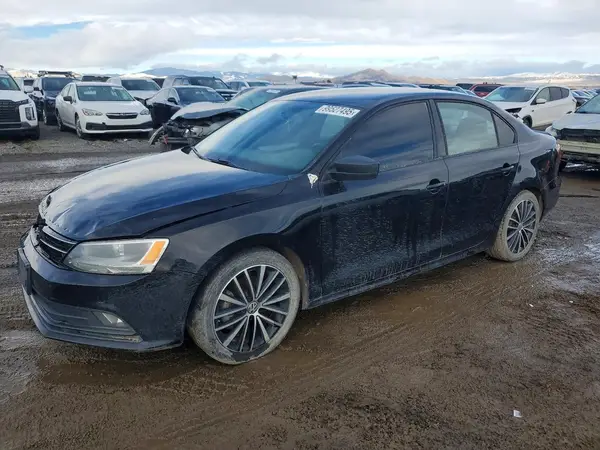 3VWD17AJXGM277564 2016 VOLKSWAGEN JETTA - Image 1
