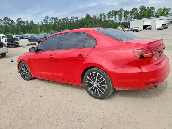 3VWD17AJXGM288127 2016 VOLKSWAGEN JETTA - Image 2