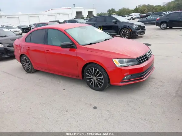3VWD17AJXGM374215 2016 VOLKSWAGEN JETTA - Image 1