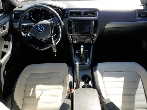 3VWD17AJXGM391791 2016 VOLKSWAGEN JETTA - Image 8