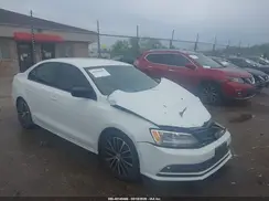 3VWD17AJXGM395453 2016 VOLKSWAGEN JETTA