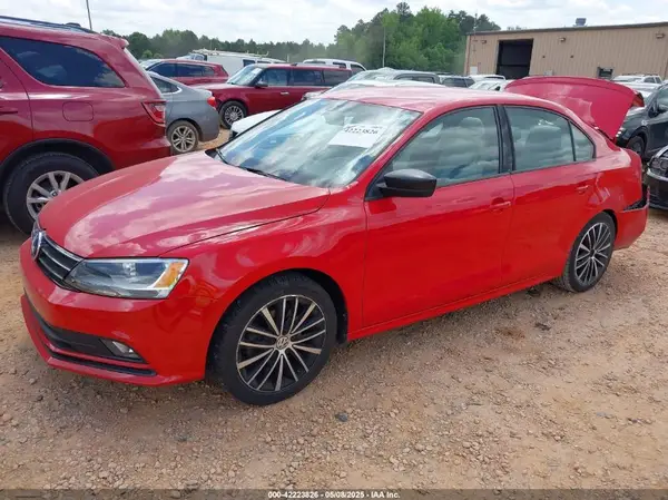 3VWD17AJXGM397980 2016 VOLKSWAGEN JETTA - Image 2