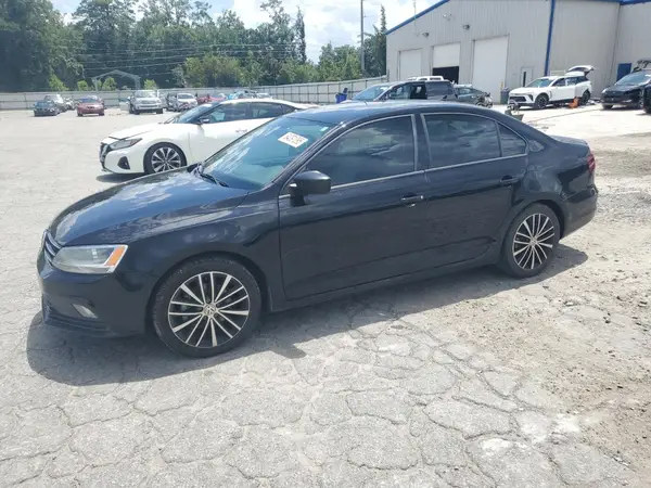 3VWD17AJXGM401929 2016 VOLKSWAGEN JETTA - Image 1
