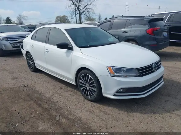 3VWD17AJXGM403924 2016 VOLKSWAGEN JETTA - Image 1
