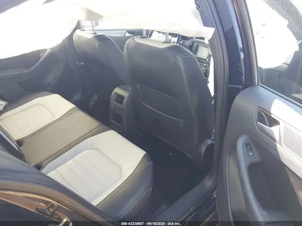 3VWD17AJXHM302738 2017 VOLKSWAGEN JETTA - Image 8