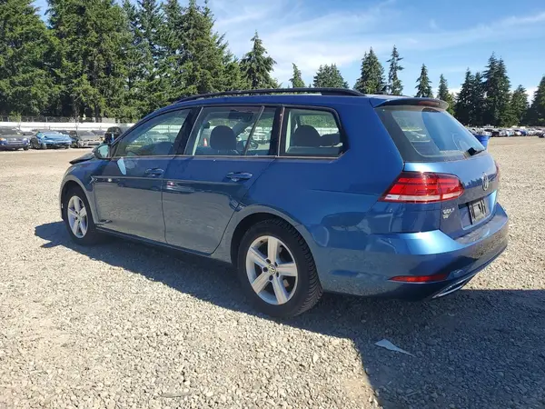 3VWD17AU1JM761950 2018 VOLKSWAGEN GOLF - Image 2