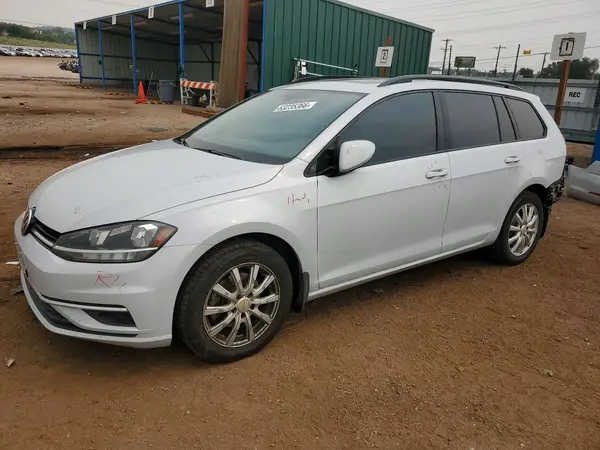 3VWD17AU5JM759277 2018 VOLKSWAGEN GOLF - Image 1