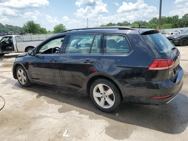 3VWD17AU6JM752225 2018 VOLKSWAGEN GOLF - Image 2