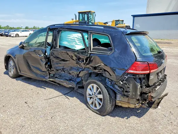 3VWD17AUXJM763440 2018 VOLKSWAGEN GOLF - Image 2