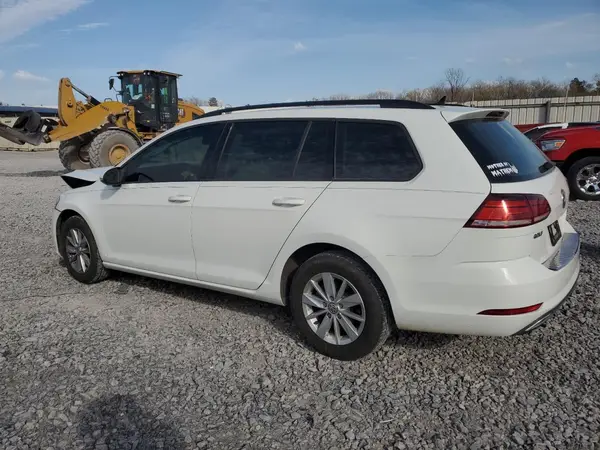 3VWD17AUXJM767701 2018 VOLKSWAGEN GOLF - Image 2