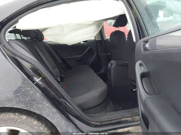 3VWD67AJ0GM216242 2016 VOLKSWAGEN JETTA - Image 8