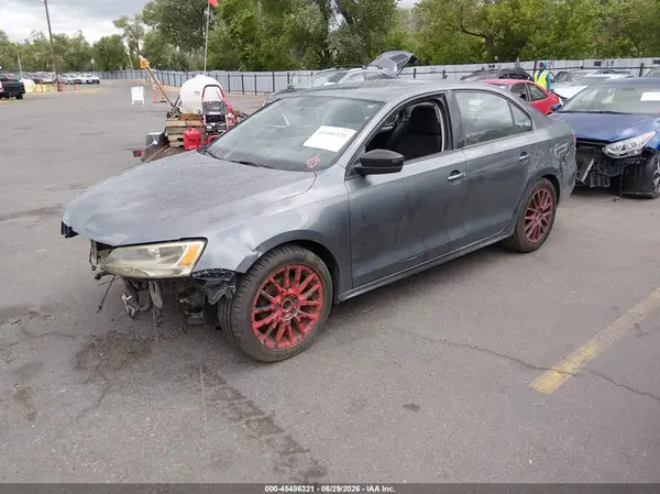 3VWD67AJ0GM221201 2016 VOLKSWAGEN JETTA - Image 2