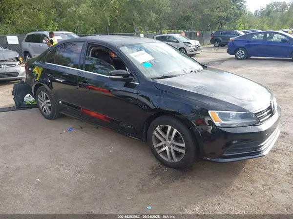 3VWD67AJ0GM223367 2016 VOLKSWAGEN JETTA - Image 1