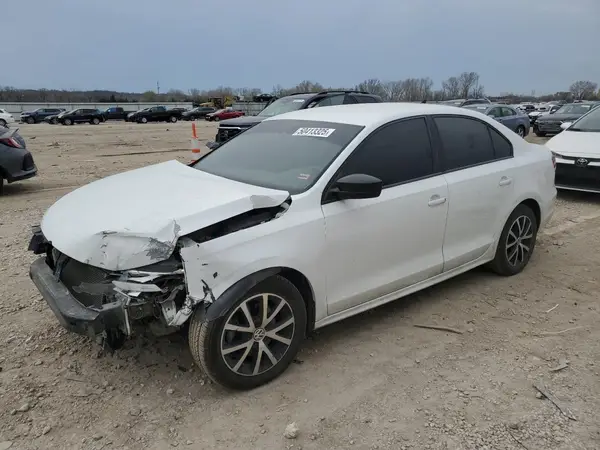3VWD67AJ0GM233655 2016 VOLKSWAGEN JETTA - Image 1