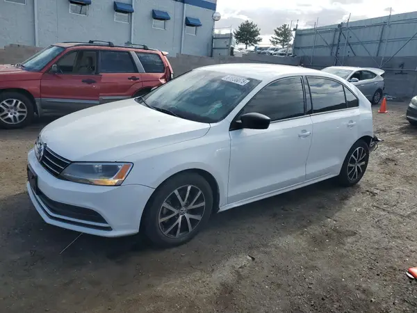 3VWD67AJ0GM233896 2016 VOLKSWAGEN JETTA - Image 1