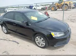 3VWD67AJ0GM235695 2016 VOLKSWAGEN JETTA