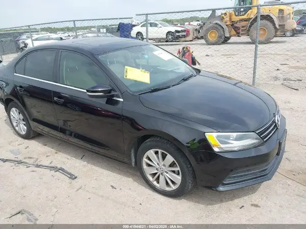 3VWD67AJ0GM235695 2016 VOLKSWAGEN JETTA - Image 1