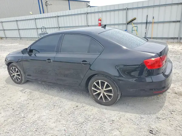 3VWD67AJ0GM236040 2016 VOLKSWAGEN JETTA - Image 2