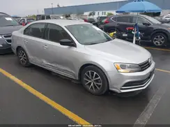 3VWD67AJ0GM249810 2016 VOLKSWAGEN JETTA