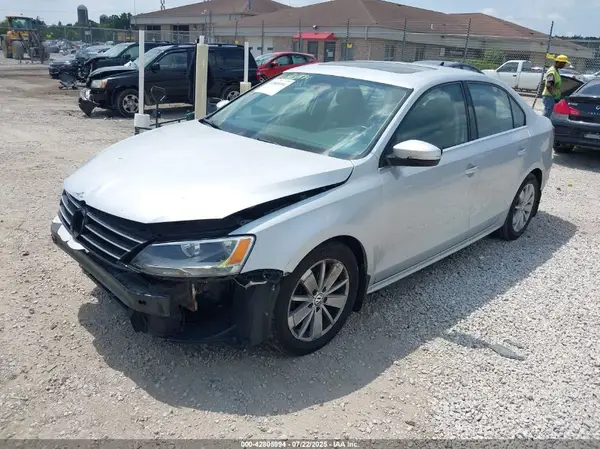 3VWD67AJ0GM253114 2016 VOLKSWAGEN JETTA - Image 2