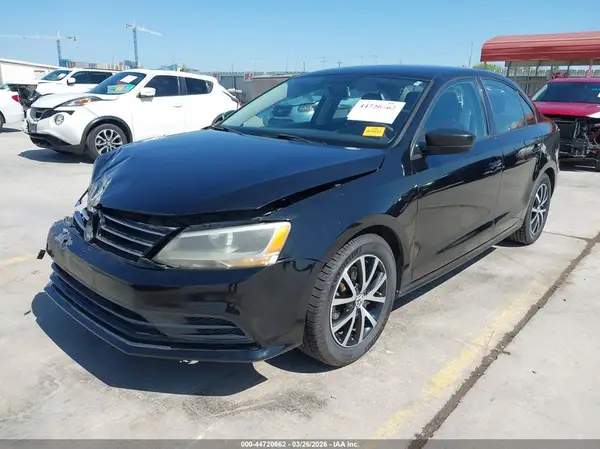 3VWD67AJ0GM255848 2016 VOLKSWAGEN JETTA - Image 2