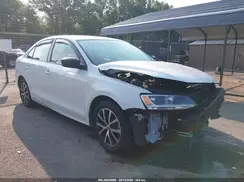 3VWD67AJ0GM260600 2016 VOLKSWAGEN JETTA