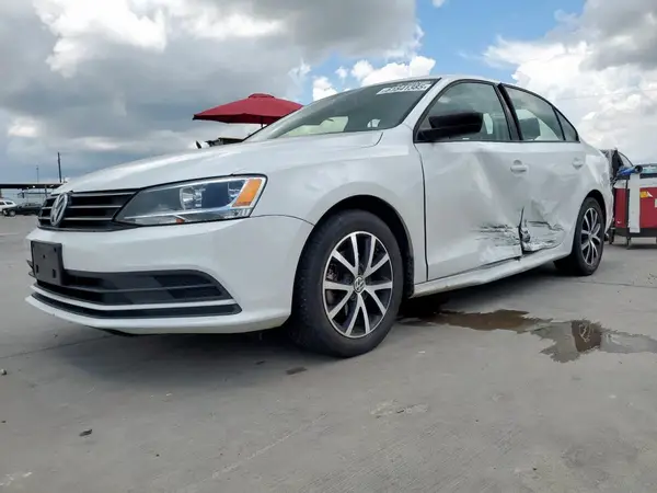 3VWD67AJ0GM281978 2016 VOLKSWAGEN JETTA - Image 1
