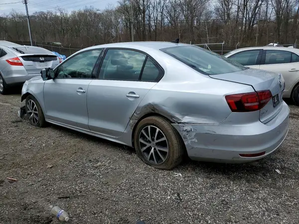 3VWD67AJ0GM295055 2016 VOLKSWAGEN JETTA - Image 2