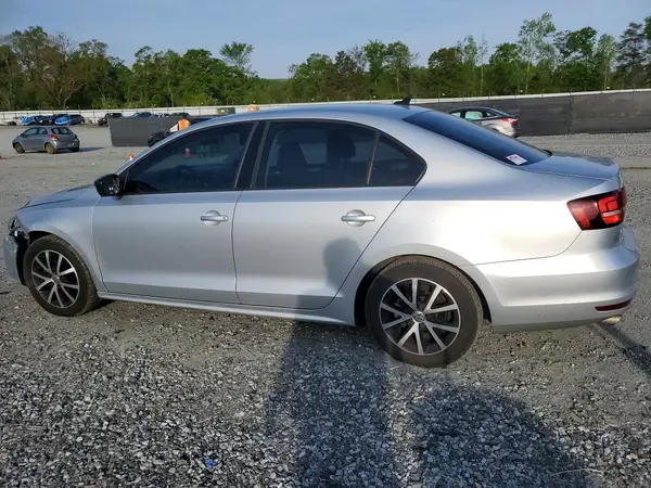 3VWD67AJ0GM299218 2016 VOLKSWAGEN JETTA - Image 2