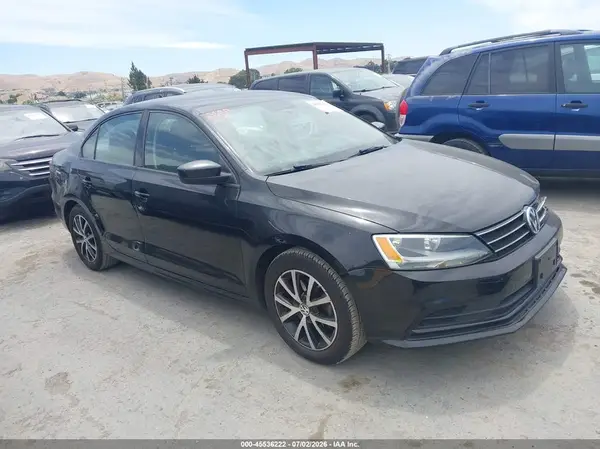 3VWD67AJ0GM307706 2016 VOLKSWAGEN JETTA - Image 1
