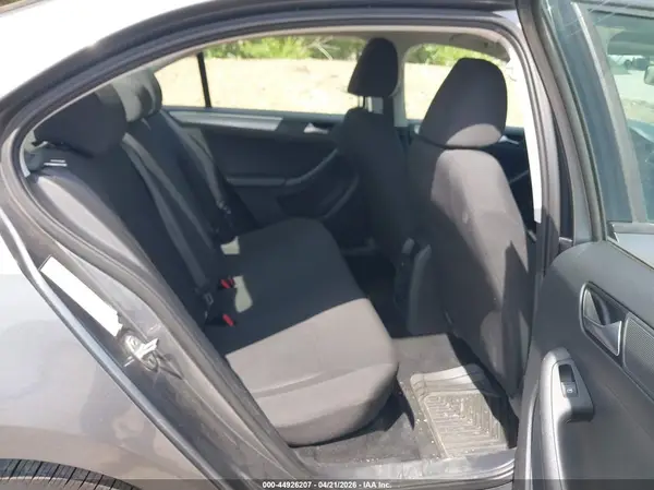 3VWD67AJ0GM315661 2016 VOLKSWAGEN JETTA - Image 8